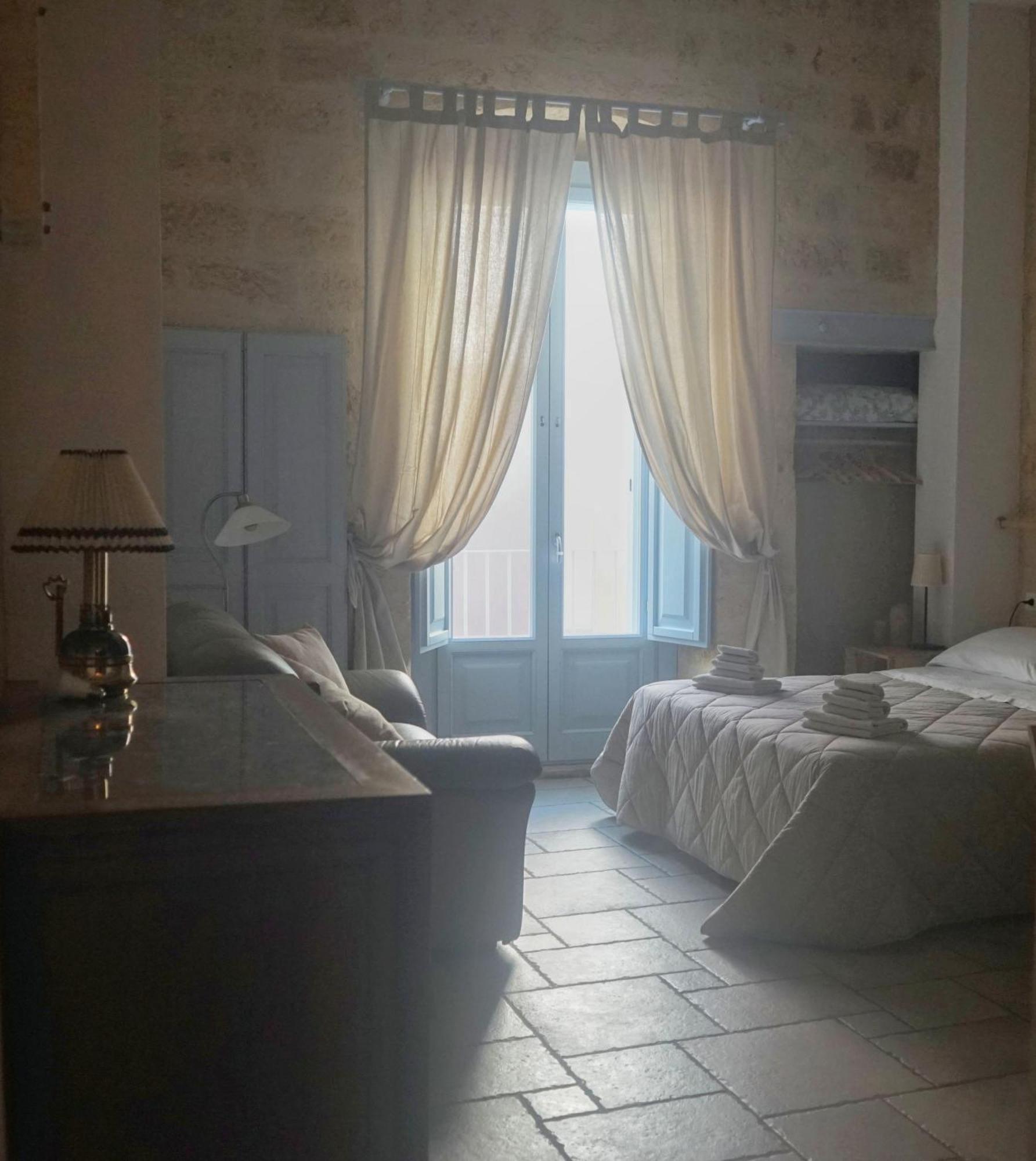 Bed & Breakfast Casa Lopez Барлетта Экстерьер фото